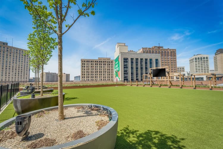 Detroit apartments for rent - image - Washington Park Apartments- 09.jpg