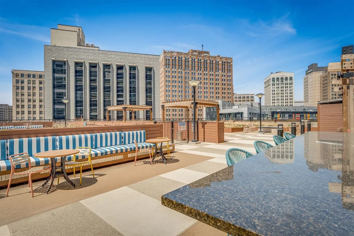 Detroit apartments for rent - Property image - Washington Park Apartments - 1