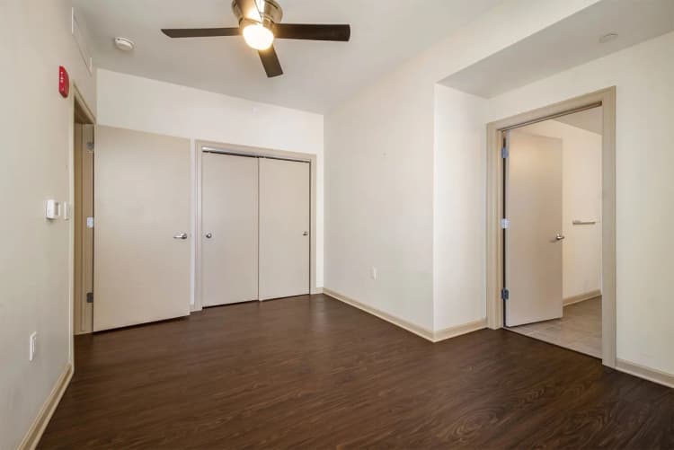 Detroit apartments for rent - image - Strathmore Apartments- 06.jpg
