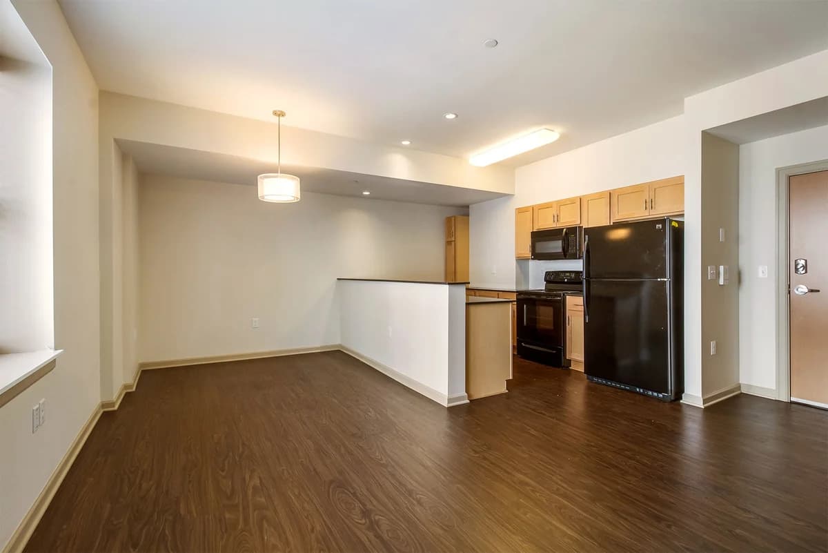 Detroit apartments for rent - image - Strathmore Apartments- 03.jpg
