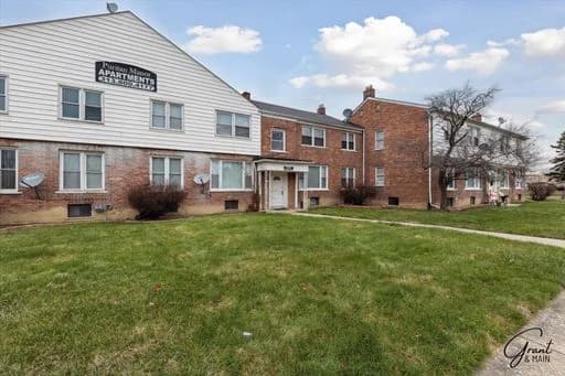 Detroit apartments for rent - Property image - 15818 Puritan - 3