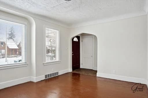Detroit apartments for rent - image - image-6.jpg