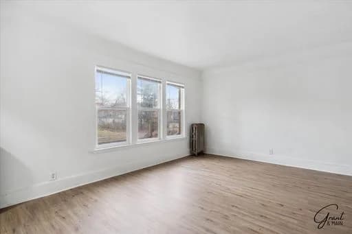 Detroit apartments for rent - Property image - 2433 Pasadena St. - 2